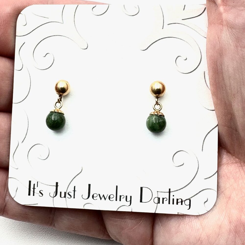 14K Yellow Gold Womens Earrings Pierced Green Jade Stud Gift for Her